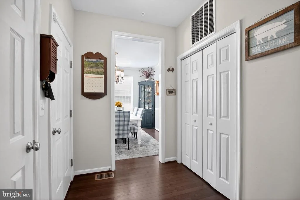 Photo of 485 SYLVAN PLACE