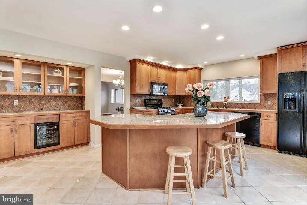 Photo of 104 STONEGATE DRIVE
