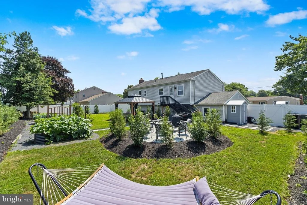Photo of 6 INDEPENDENCE DRIVE