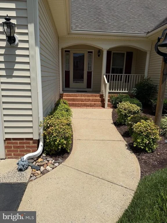 Photo of 11635 DENNIS DRIVE