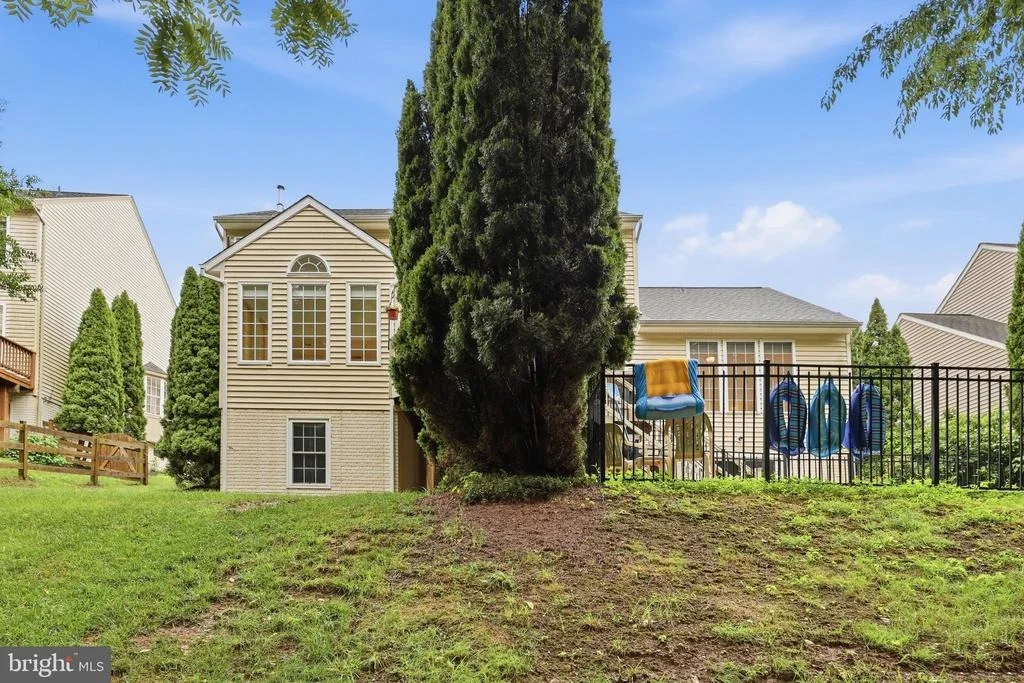 Photo of 3934 SWEET BRIAR LANE