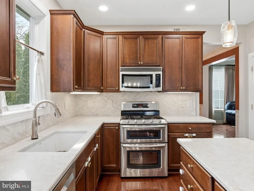 Photo of 616 BAINBRIDGE DRIVE