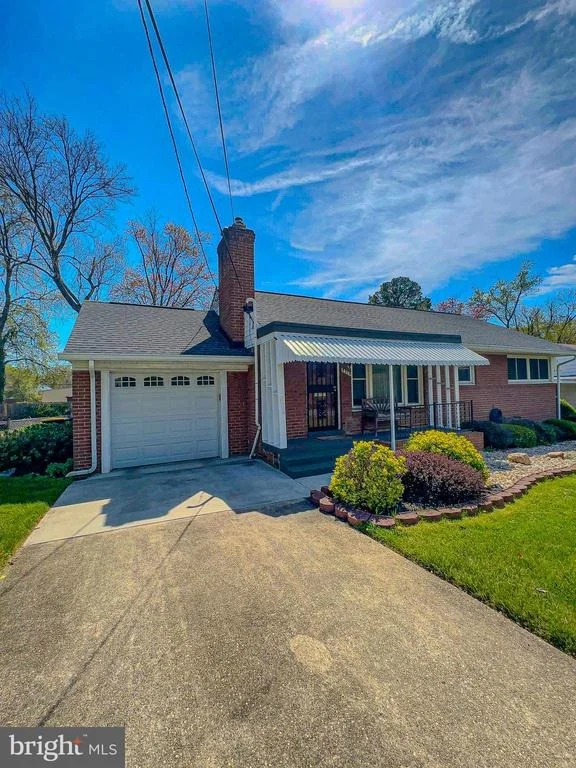 Photo of 9319 RIGGS ROAD