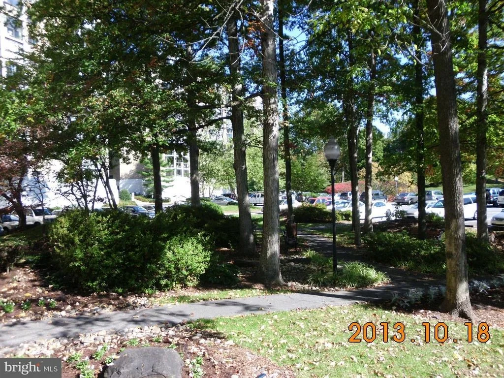 Photo of Unit 1818 at 15101 INTERLACHEN DRIVE