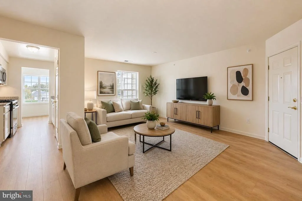 Photo of Unit 2D at 820 WEMBLEY DRIVE