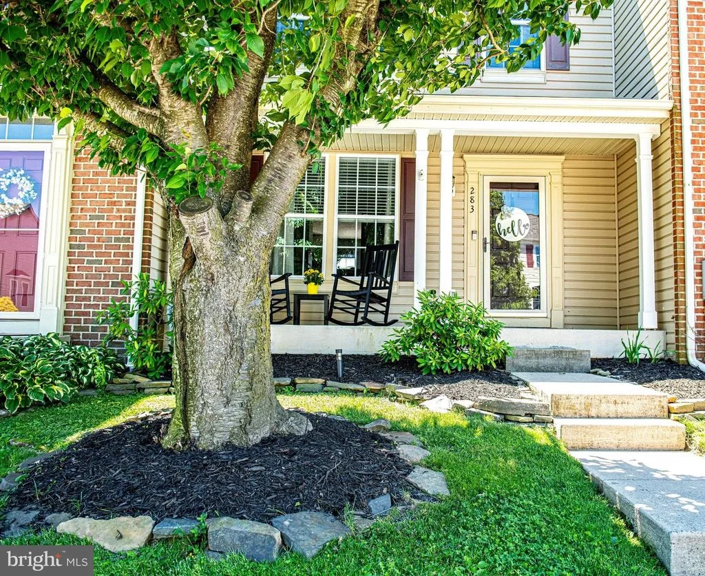 Photo of 283 CHERRY TREE SQUARE