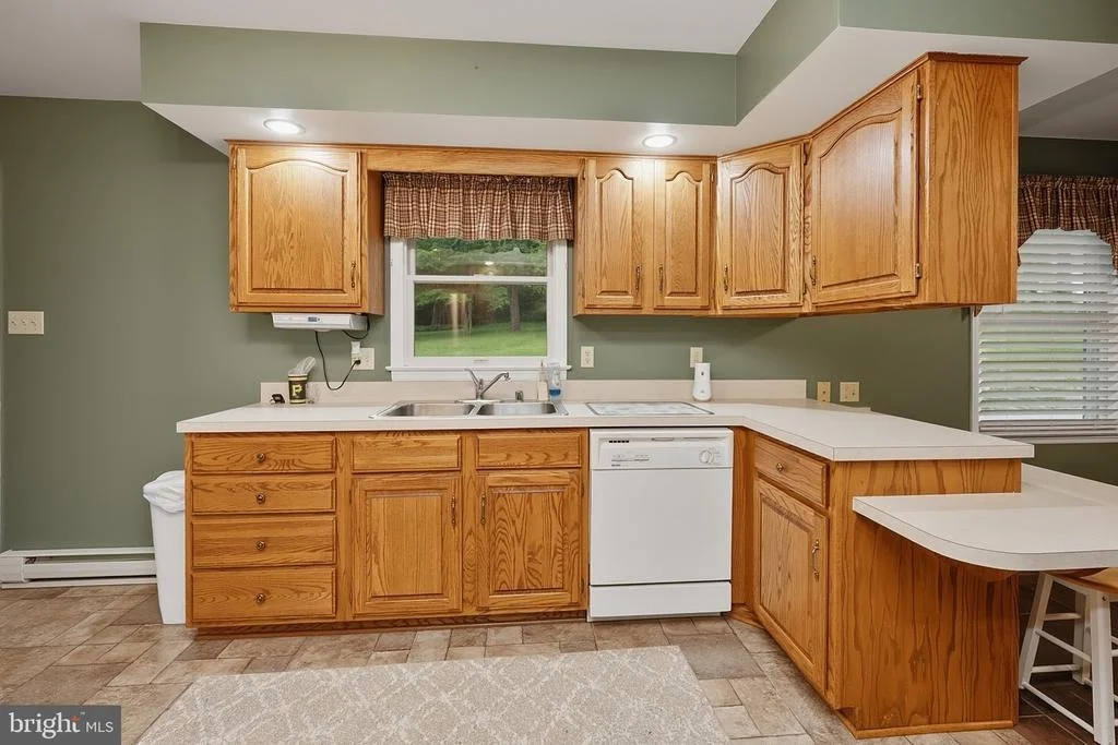 Photo of 680 MARLIN SAVAGE ROAD