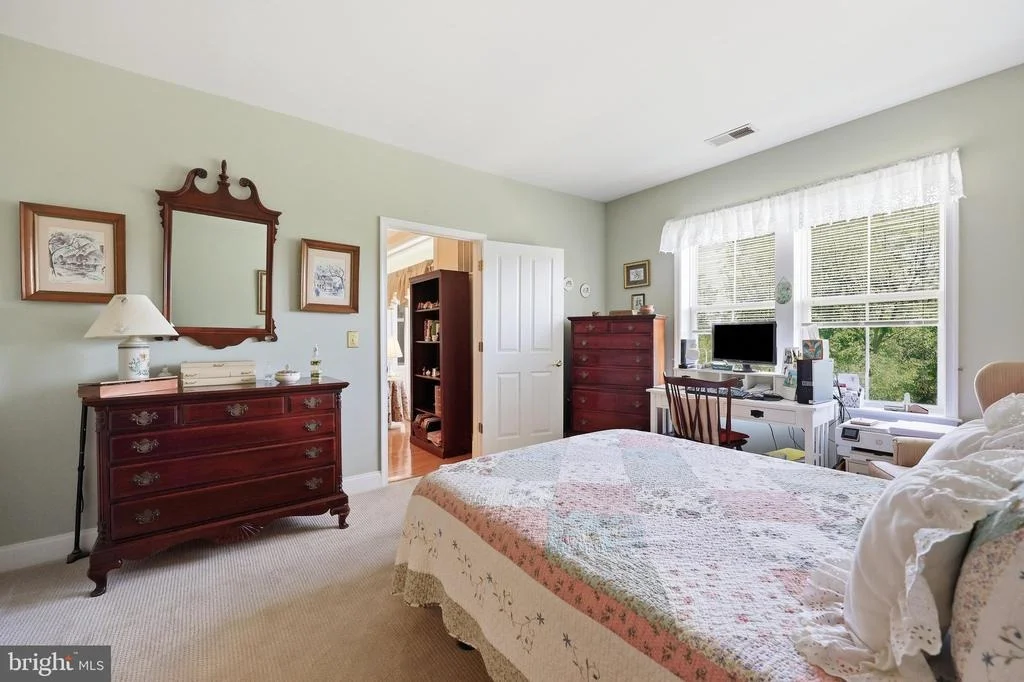 Photo of Unit 304 at 2500 WATERSIDE DRIVE