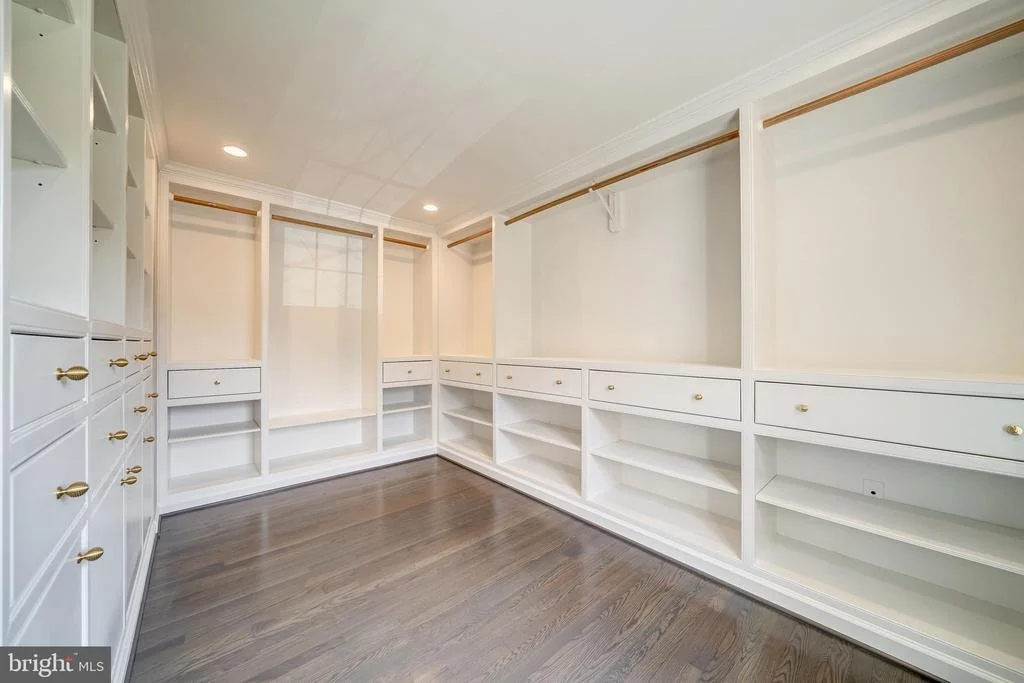Photo of 6202 NETHERCOMBE COURT