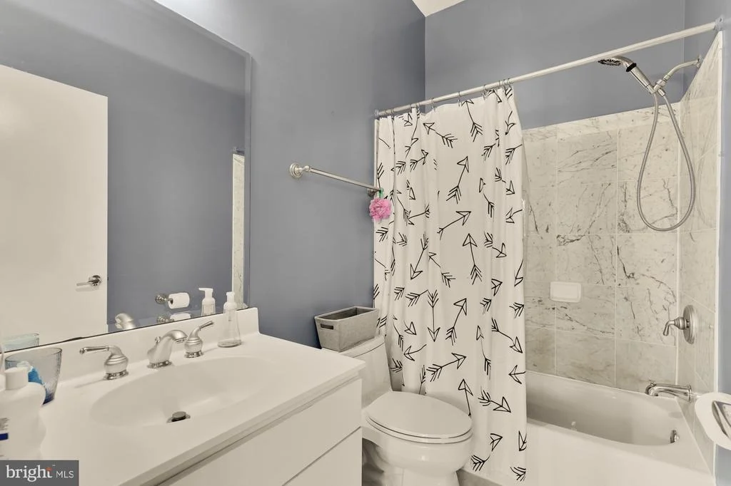 Photo of Unit 3 at 2363 CHAMPLAIN STREET NW