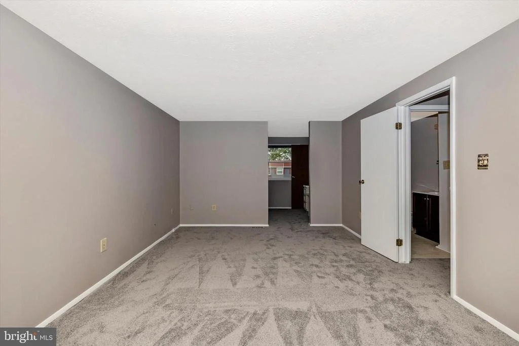 Photo of 1810 ROCKY GLEN DRIVE