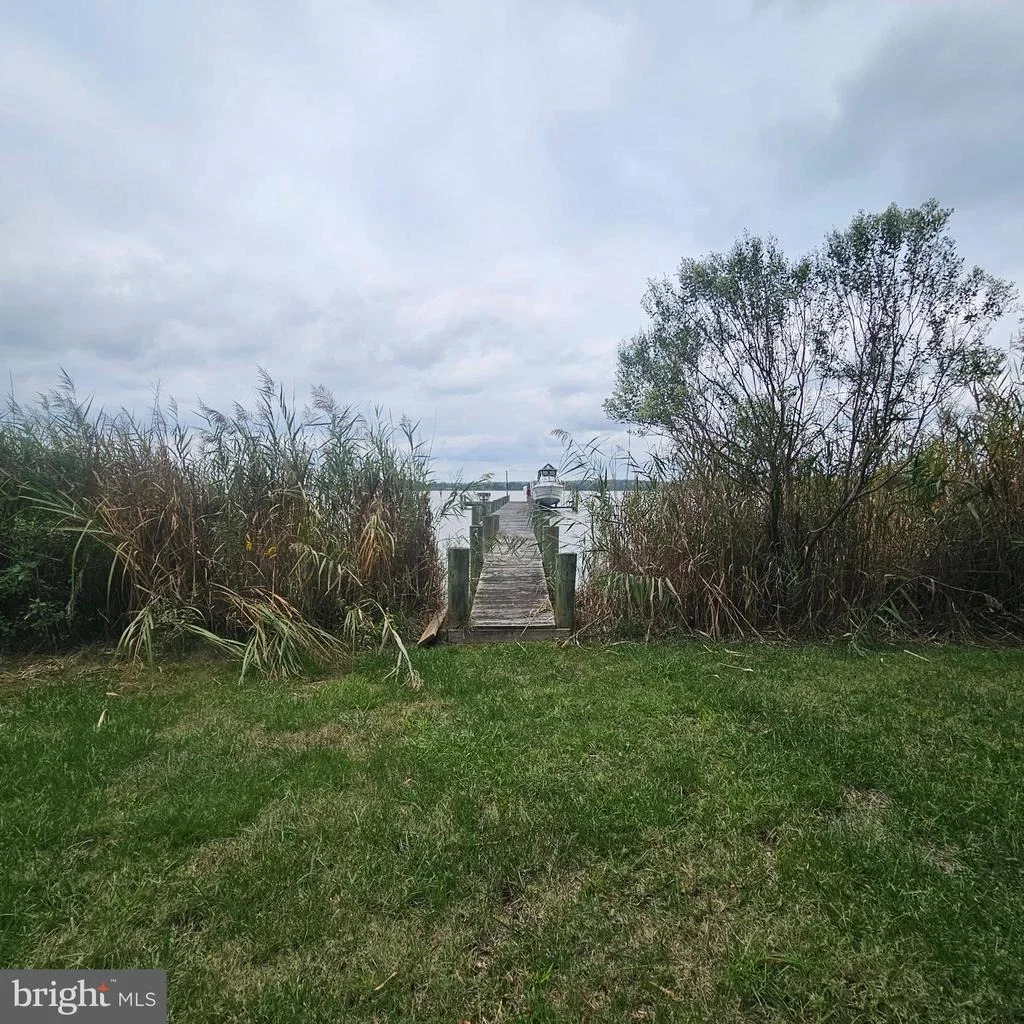 Photo of 36026 BAY DRIVE