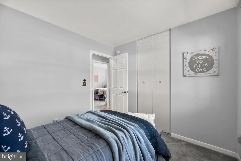 Photo of 1071 OMAR DRIVE