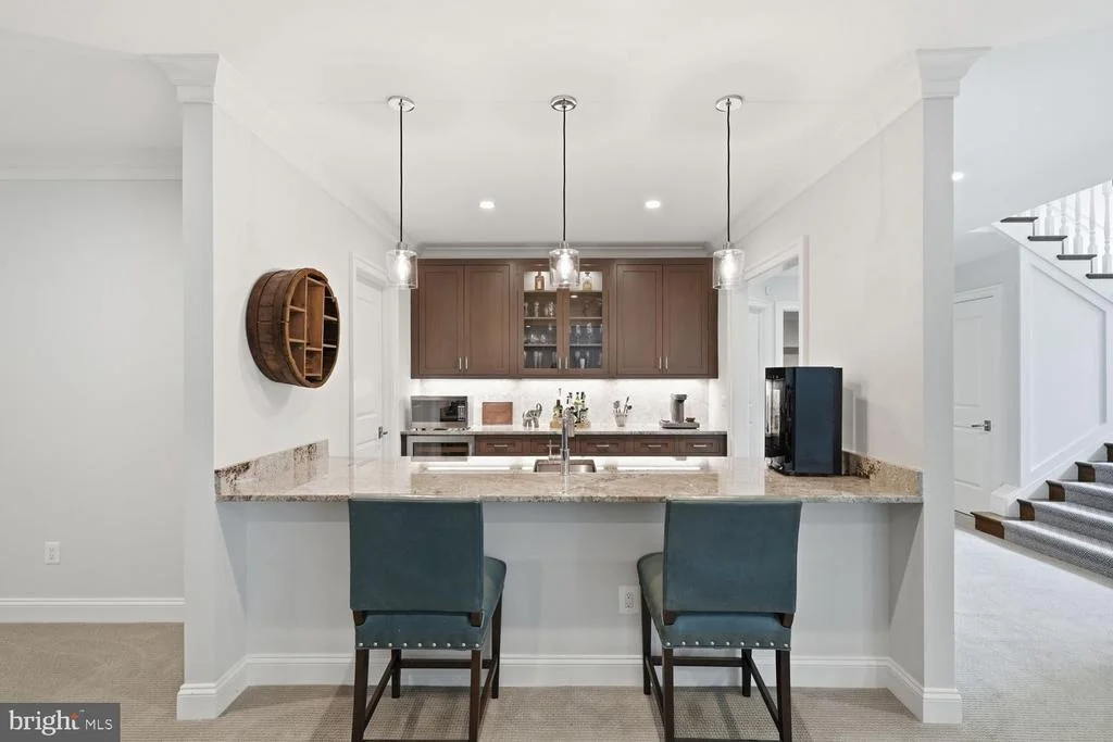 Photo of 6909 ARBOR LANE