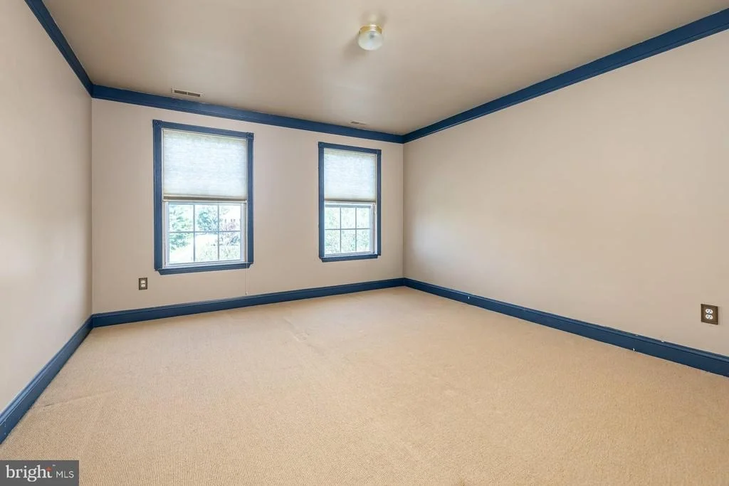 Photo of 10 TARA DRIVE