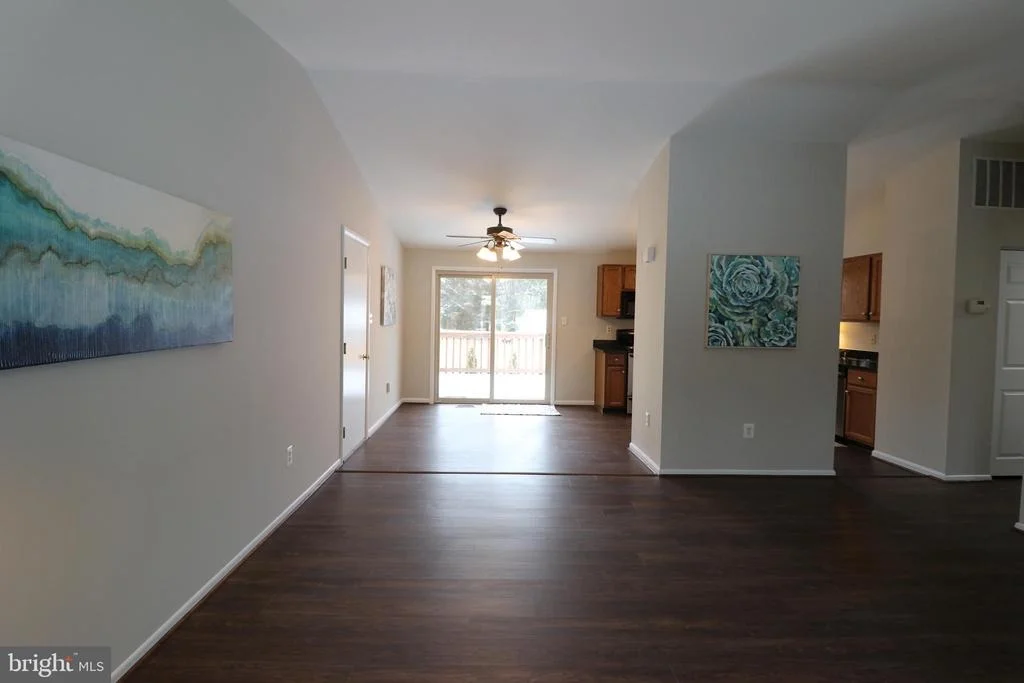 Photo of 17501 COLLIER CIRCLE