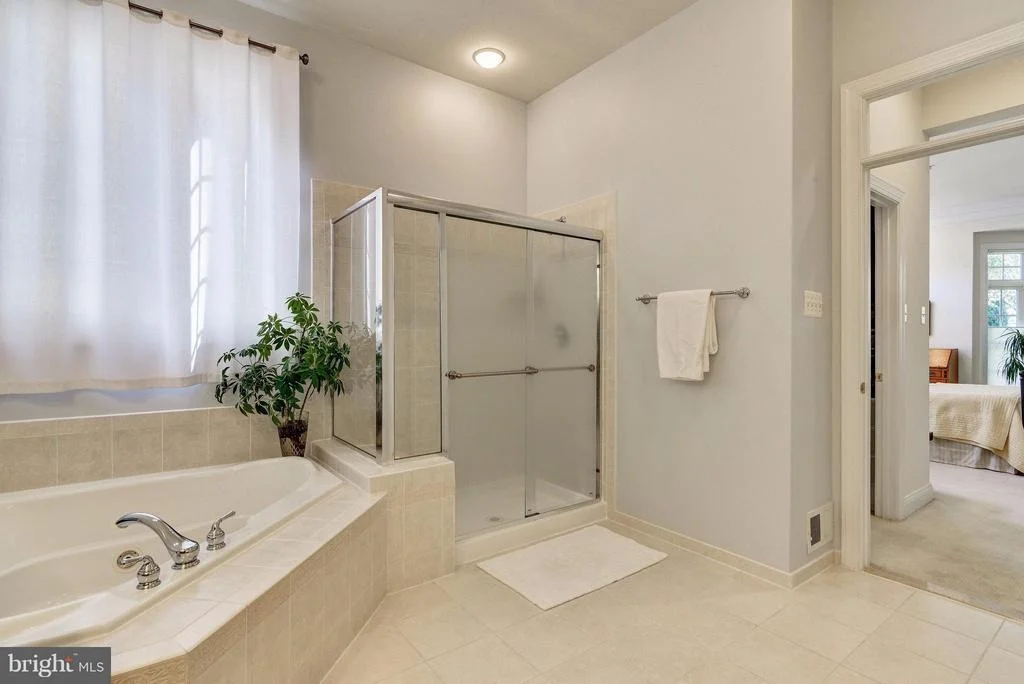 Photo of 3814 GLEN EAGLES DRIVE