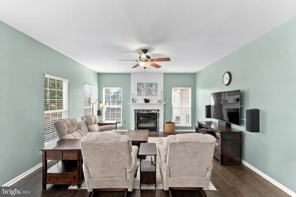 Photo of 945 DEVONSHIRE CIRCLE