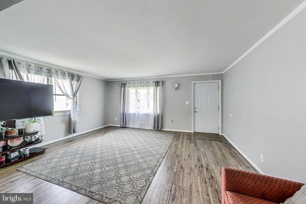 Photo of 1004 5TH STREET