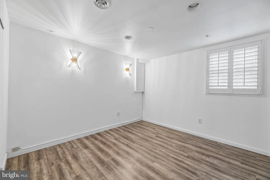 Photo of 11214 DEWEY ROAD