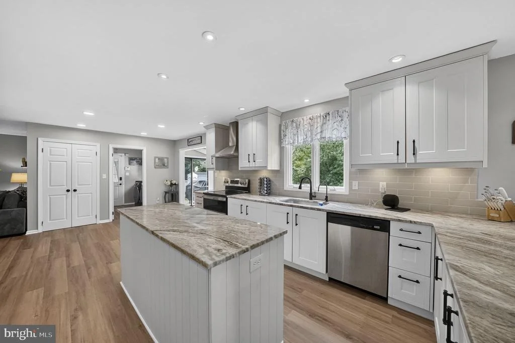 Photo of 11 RIVERVIEW DRIVE