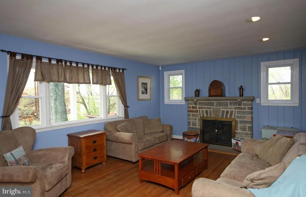 Photo of 2930 OFFUTT ROAD