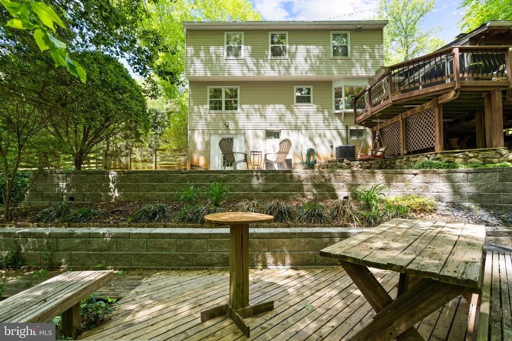 Photo of 11913 FALLING CREEK DRIVE