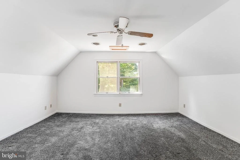 Photo of 28011 LINE ROAD