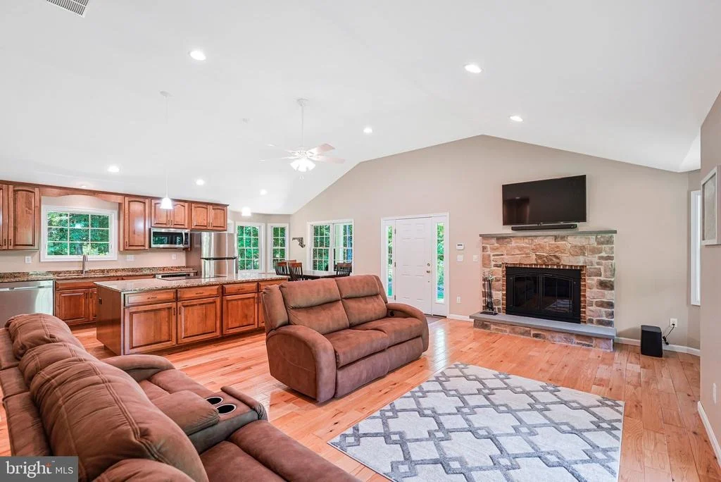 Photo of 4740 FORD FIELDS ROAD