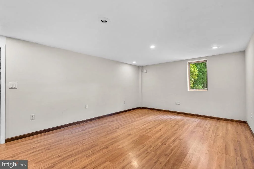 Photo of 3135 BEARDS POINT ROAD