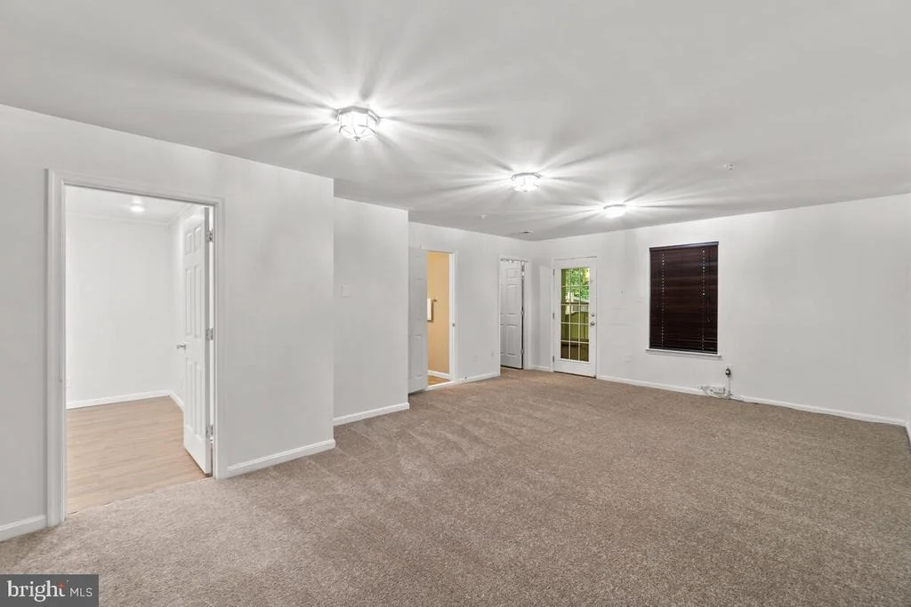 Photo of 10012 JUNIPER DRIVE