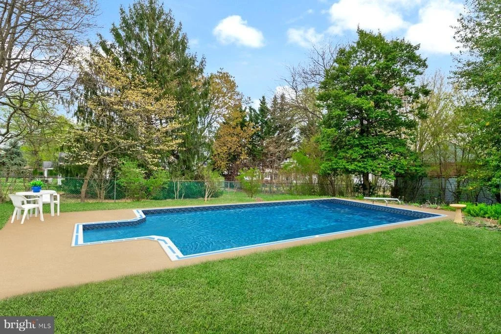Photo of 8516 JENKINS ROAD