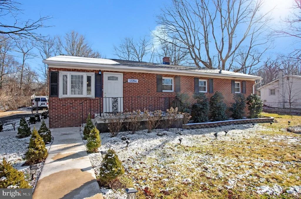 Photo of 13704 TOWER ROAD