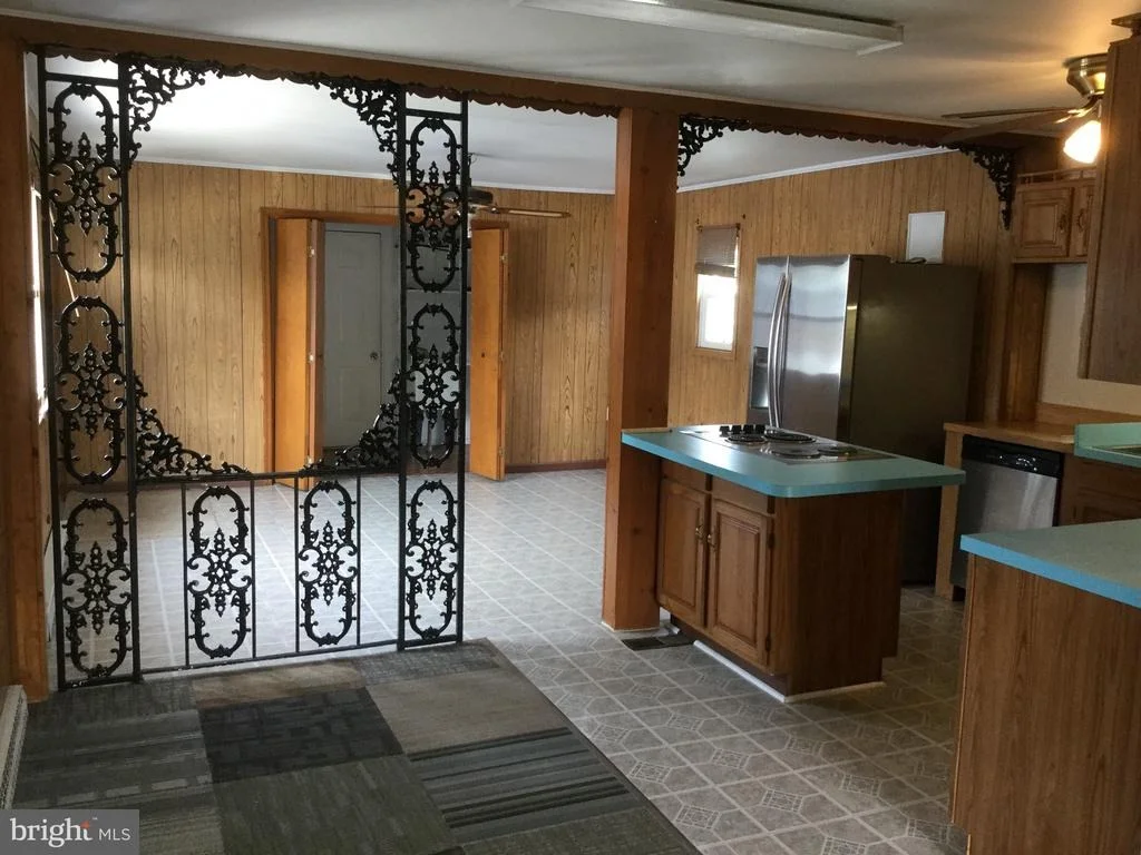 Photo of 419 WHITE OAK PLACE
