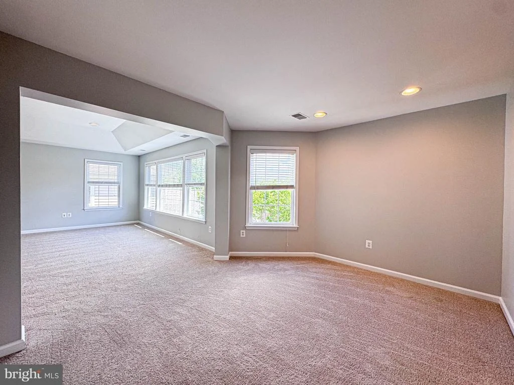 Photo of 42631 EXPLORER DRIVE