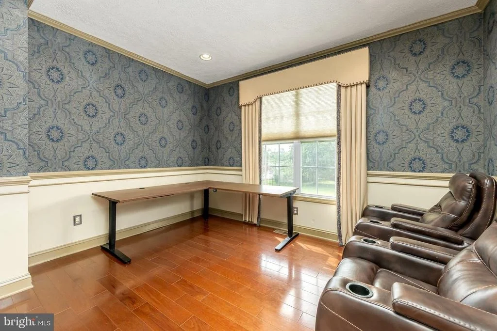 Photo of 10 TARA DRIVE
