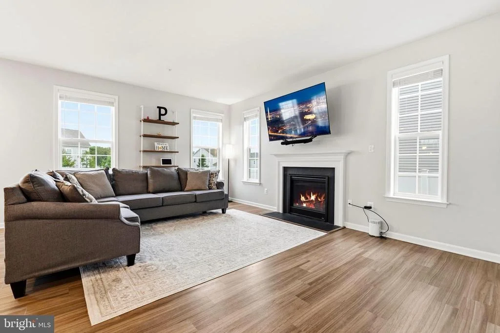 Photo of 2413 BELDEN LANE