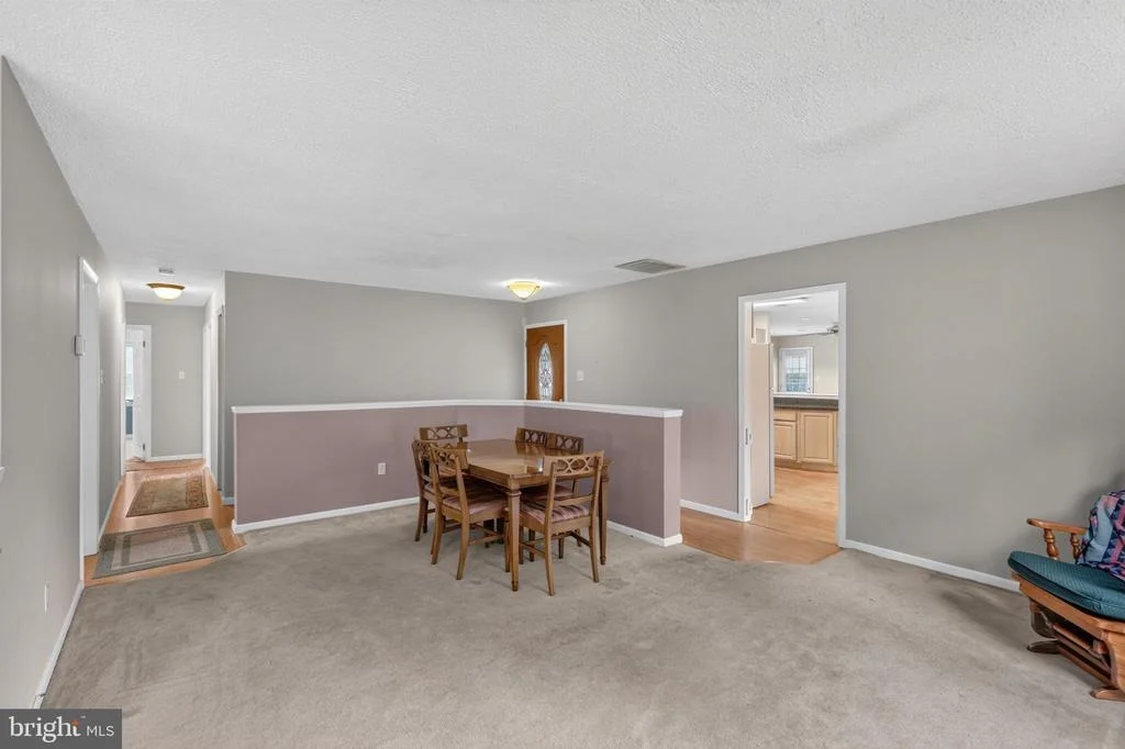 Photo of 2220 HALLOW LANE