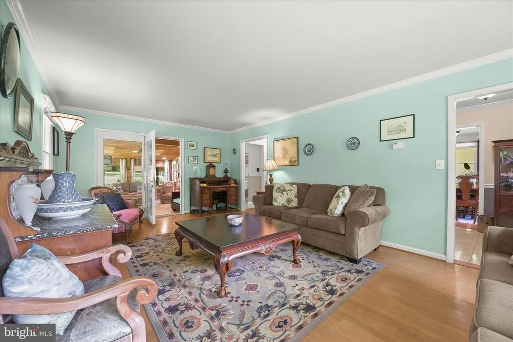 Photo of 2319 BRADDOCK ROAD