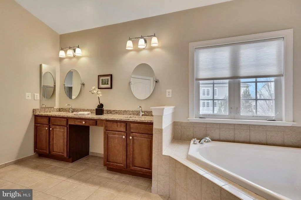 Photo of 42725 RIDGEWAY DRIVE