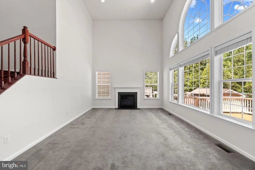 Photo of 9613 MANOR OAKS VIEW
