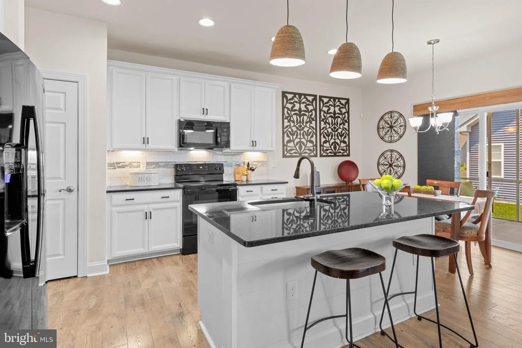 Photo of 26133 BEACON DRIVE