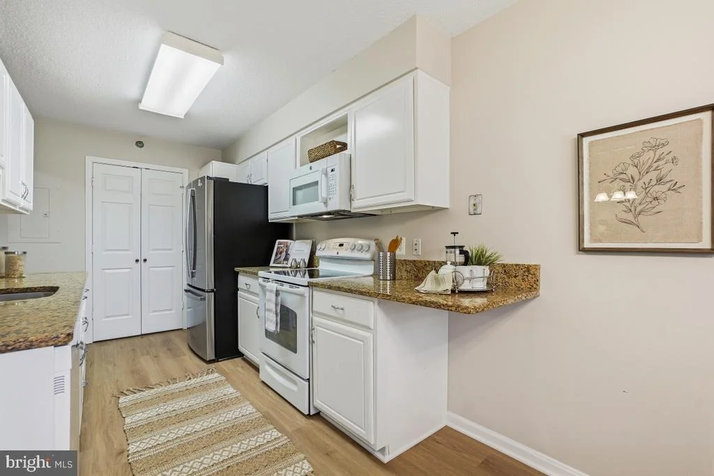 Photo of Unit 203 at 14801 PENNFIELD CIRCLE