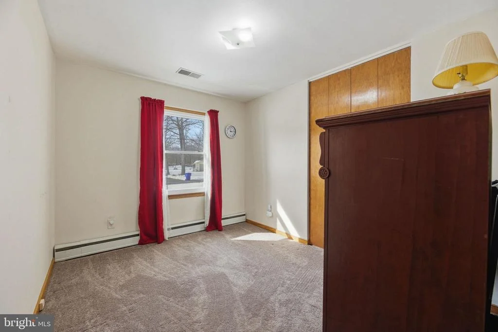 Photo of 5197 COLEBROOK DRIVE