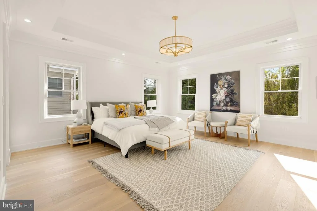 Photo of 9508 FOREST ROAD
