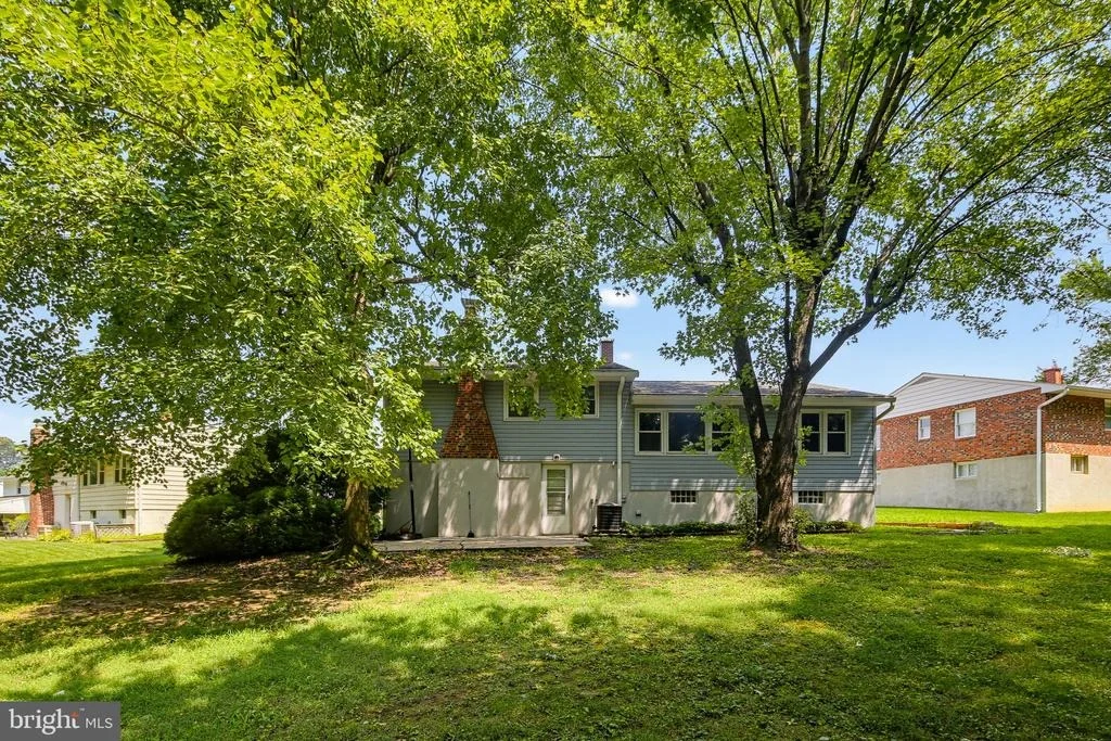 Photo of 8916 KILKENNY CIRCLE