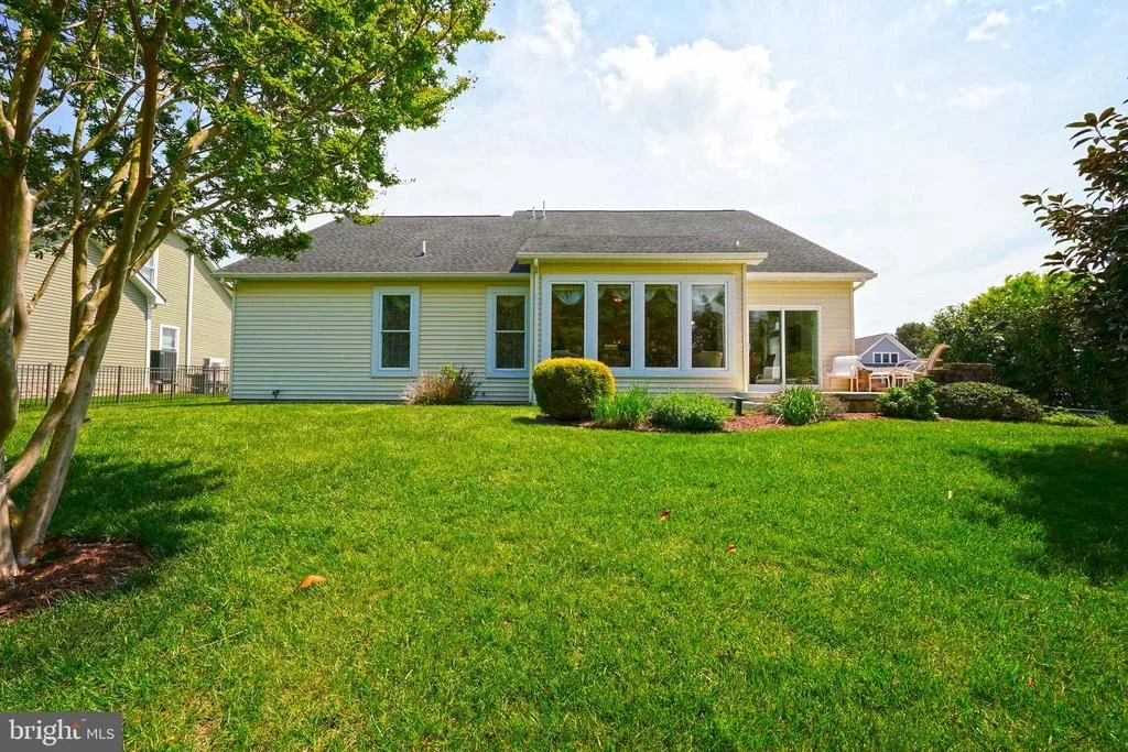 Photo of 230 MARINA DRIVE