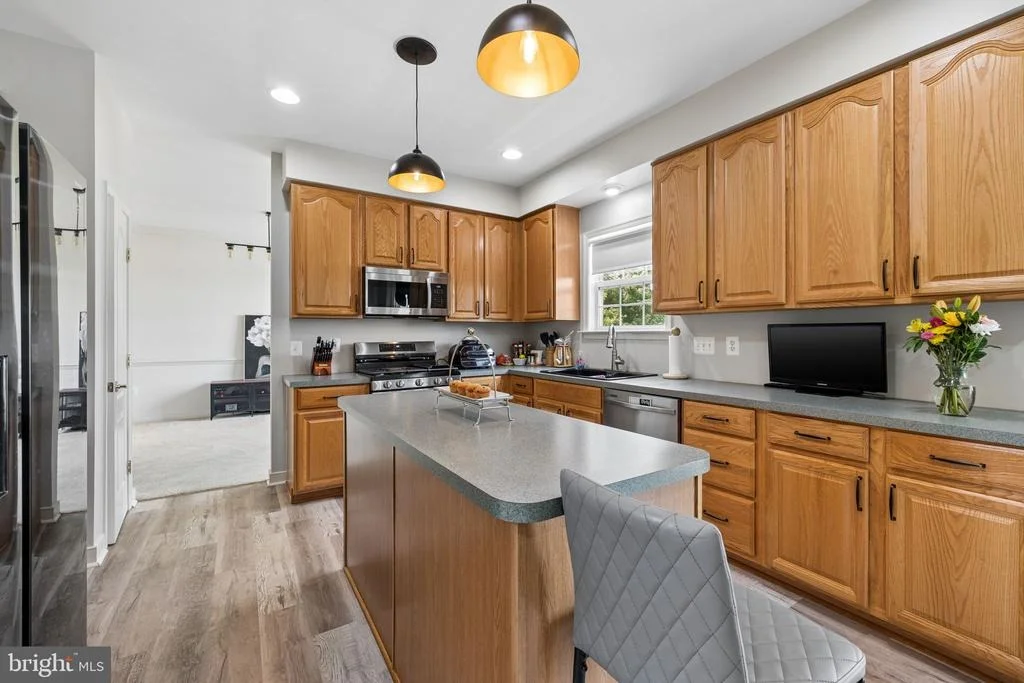Photo of 13270 QUERY LANE