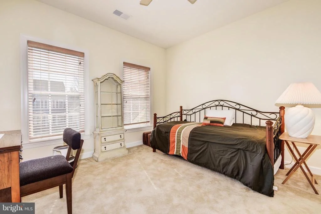 Photo of 3804 GLEN EAGLES DRIVE