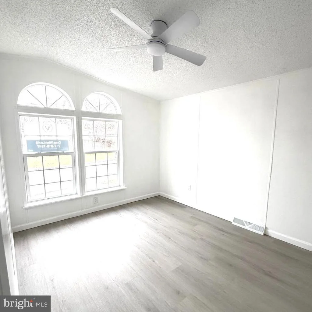 Photo of 4048 ABINGIN DRIVE